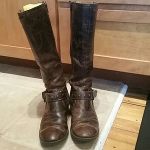 b.o.c Born brown leather boots